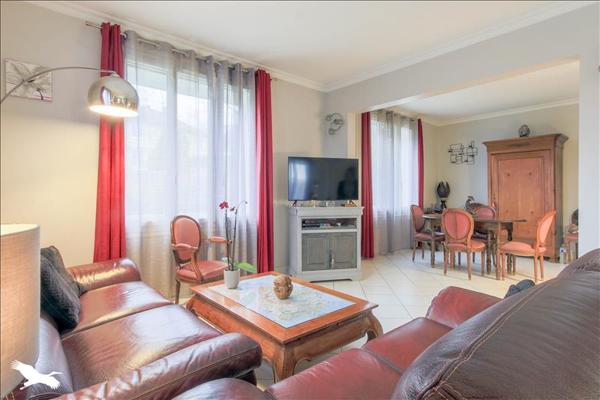 Maison à vendre |  Maule |  6 pièces | 77 m²