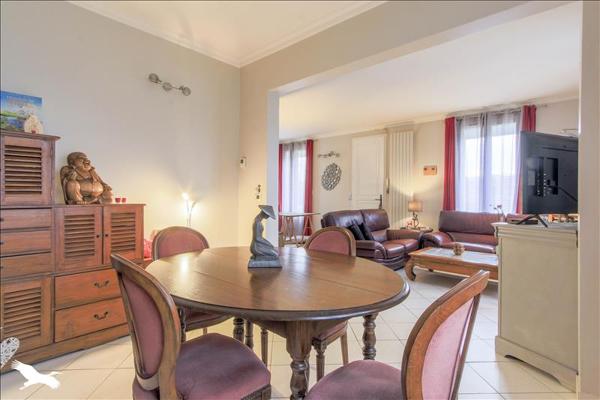 Maison à vendre |  Maule |  6 pièces | 77 m²