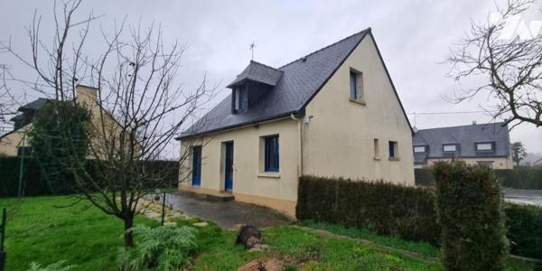 LA GUERCHE DE BGNE - Centre ville - Pavillon avec terrain