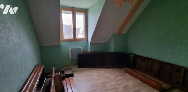 LA GUERCHE DE BGNE - Centre ville - Pavillon avec terrain