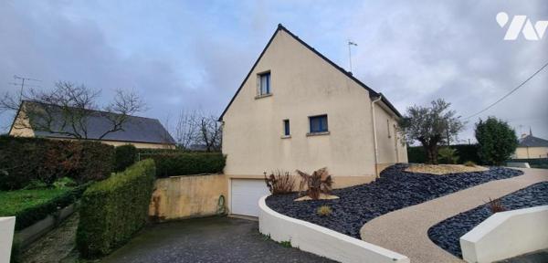 LA GUERCHE DE BGNE - Centre ville - Pavillon avec terrain