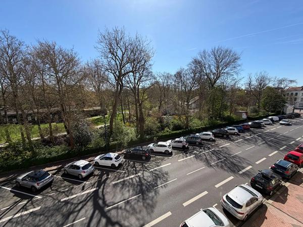 Appartement à vendre 3 pièces 147.87m² Calais (62100)