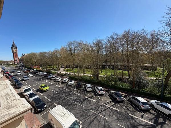 Appartement à vendre 3 pièces 147.87m² Calais (62100)
