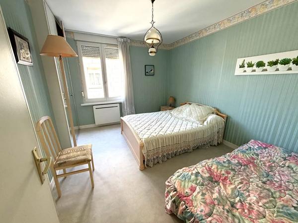 Appartement à vendre 3 pièces 147.87m² Calais (62100)