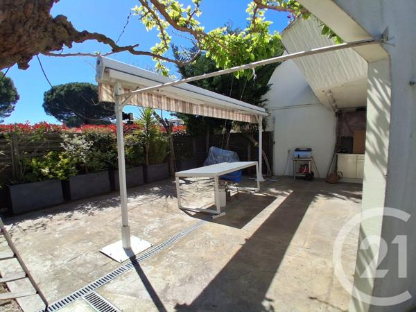 Appartement à vendre  2 pièces - 32,14 m 2   LA GRANDE MOTTE  - 34
