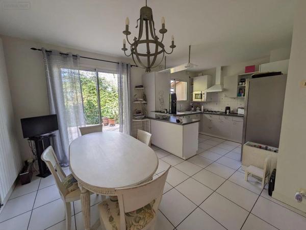 Achat - Maison Les Herbiers 85500 9 pièces 254 m 2 3000 m 2