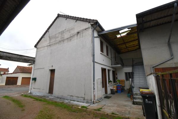 Petit Immeuble à vendre VARENNES VAUZELLES (58), 2 appartements, rentabilité nette possible 10,00 %