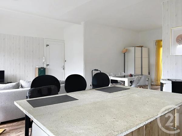 Appartement F3 à vendre  3 pièces - 82,40 m 2   AMELIE LES BAINS PALALDA  - 66