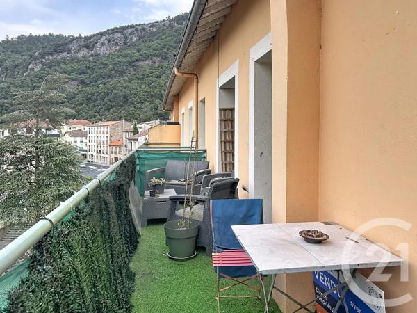 Appartement F3 à vendre  3 pièces - 82,40 m 2   AMELIE LES BAINS PALALDA  - 66