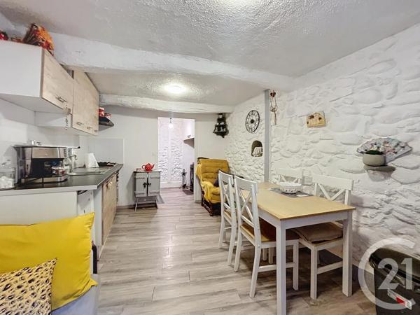 Appartement F3 à vendre  3 pièces - 82,40 m 2   AMELIE LES BAINS PALALDA  - 66