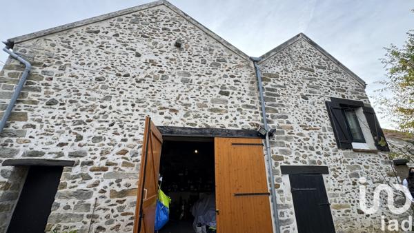 Immeuble à vendre 80 m² Vaux-le-Pénil