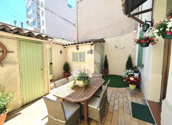 Maison de ville individuelle - 4 pièces,+ extérieur