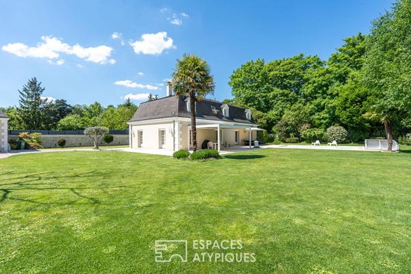 Élégante demeure familiale avec piscine et jardin paysager