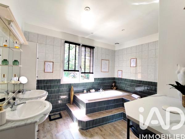 Maison à vendre 6 pièces 163 m² La Ville-du-Bois