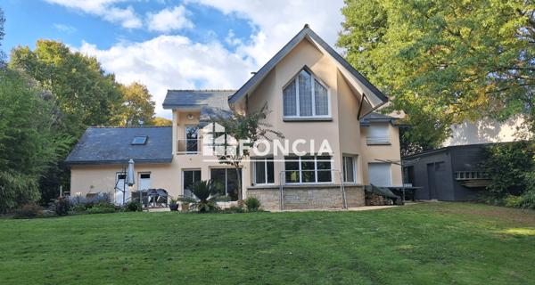À vendre Maison 7 pièces 195 m² - Chartres-de-bretagne 35131