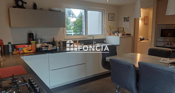 À vendre Maison 7 pièces 195 m² - Chartres-de-bretagne 35131