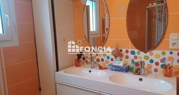 À vendre Maison 7 pièces 195 m² - Chartres-de-bretagne 35131