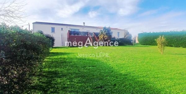 Maison à VILLIERS-EN-PLAINE, 79160 - 4 pièces 95m²