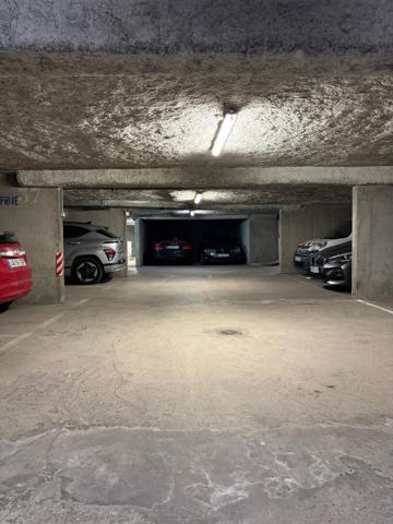 Parking / box 12 m2