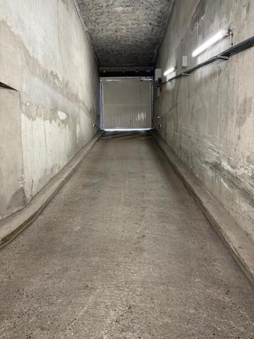 Parking / box 12 m2