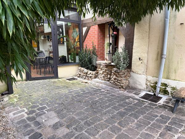 Local commercial Ay 355 m2