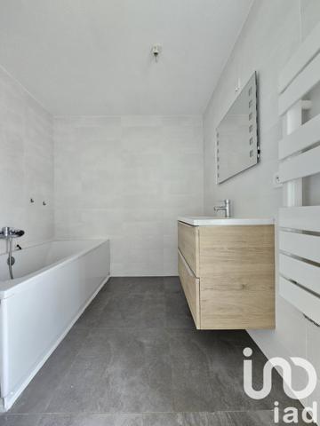 Immeuble à vendre 198 m² Gorcy