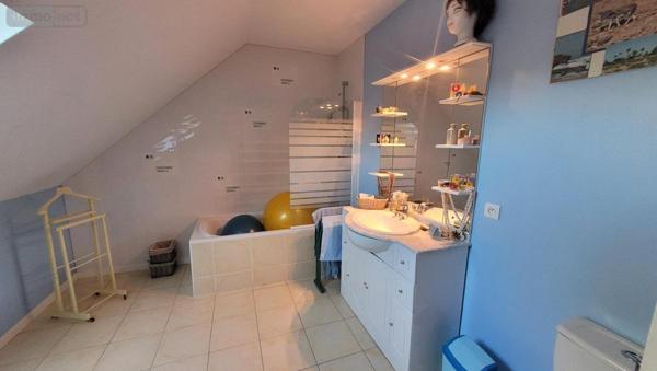 Maison à vendre à Sablé-sur-Sarthe dans la Sarthe (72300), ref : 72068-2080