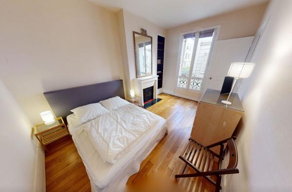 Appartement meublé 2 pièces 44,79m 75018 PARIS Métro Lamarck