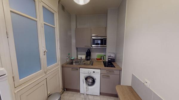 Appartement meublé 2 pièces 44,79m 75018 PARIS Métro Lamarck