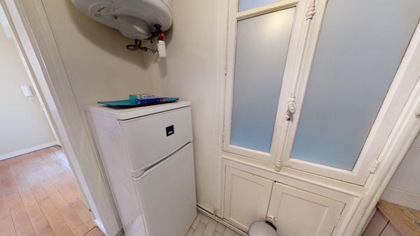 Appartement meublé 2 pièces 44,79m 75018 PARIS Métro Lamarck