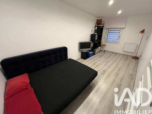 Maison à vendre 9 pièces 188 m² Saint-Amand-les-Eaux