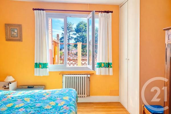 Appartement F4 à vendre  4 pièces - 117,62 m 2   SEYSSINET PARISET  - 38