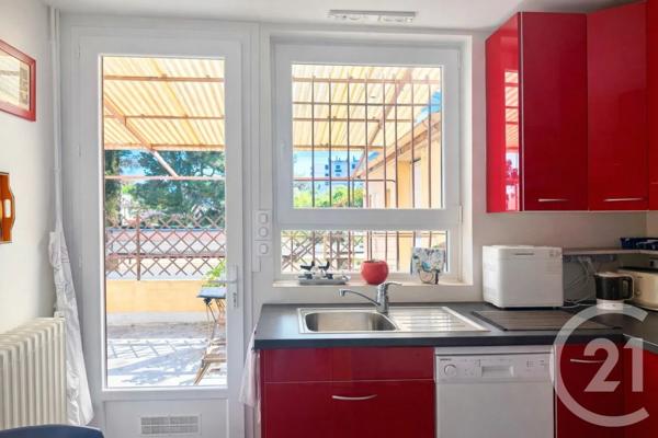 Appartement F4 à vendre  4 pièces - 117,62 m 2   SEYSSINET PARISET  - 38