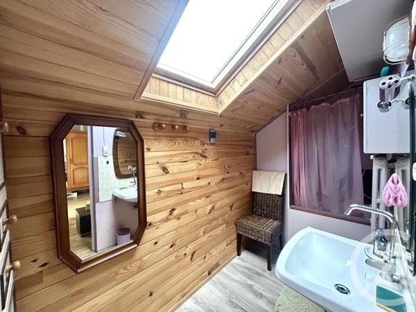 Maison à vendre  6 pièces - 129,30 m 2   L ETRAT  - 42