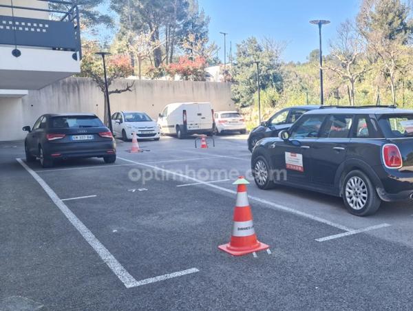 T3/ DERNIER ETAGE/ GARAGE TERRASSE SUD  2 PLACES DE PARKING!