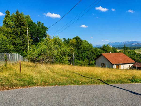 Terrain Gillonnay 888 m2