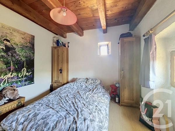 Maison à vendre  8 pièces - 330,02 m 2   ST JULIEN CHAPTEUIL  - 43