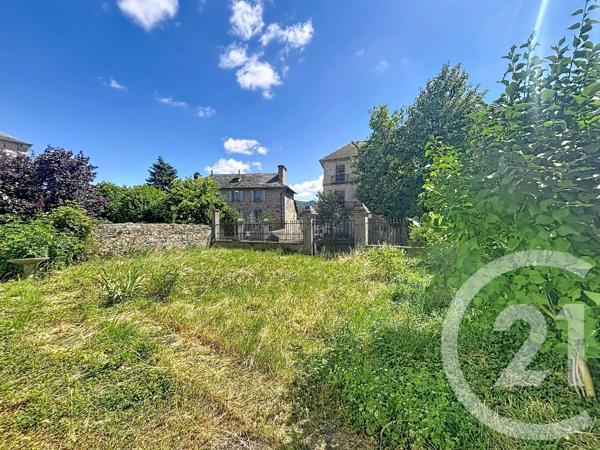 Maison à vendre  8 pièces - 330,02 m 2   ST JULIEN CHAPTEUIL  - 43
