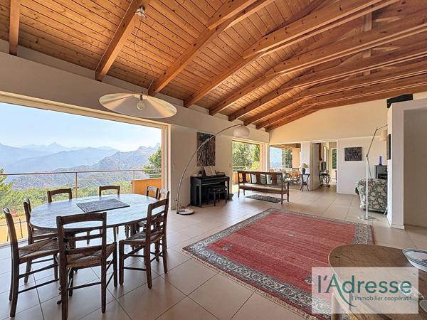 PIANA - Propriété de caractère - 195 m² - Vue exceptionnelle sur la mer - Piscine
