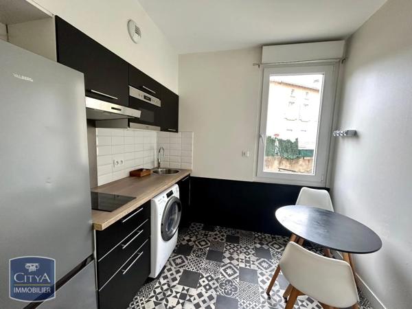 Appartement à louer 1 pièce 28.82m² Albi (81000)