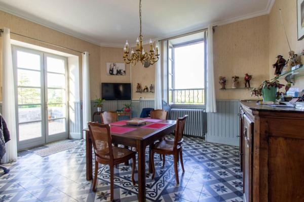 Maison 8 pièces - 193 m²
