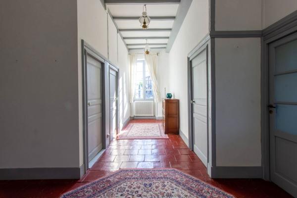 Maison 8 pièces - 193 m²