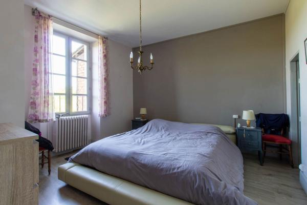 Maison 8 pièces - 193 m²