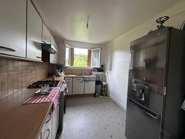 Appartement à VILLETANEUSE (93430)