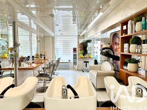 Esthétique, Coiffure​ à vendre 50 m² Saint-Léonard-de-Noblat