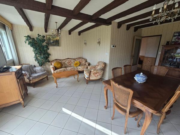 Maison sur sous sol 3 ch