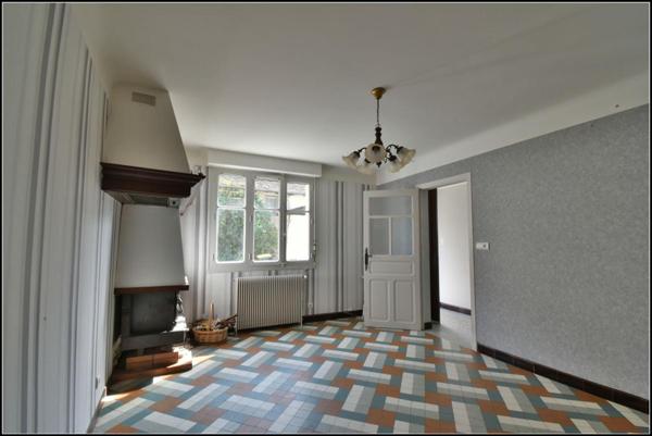 LAGOR - MAISON BEARNAISE AVEC DEPENDANCE - 132 M² HABITABLE