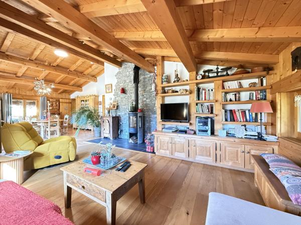 Megève (74120) CHALET TRADITIONNEL - AU VILLARD