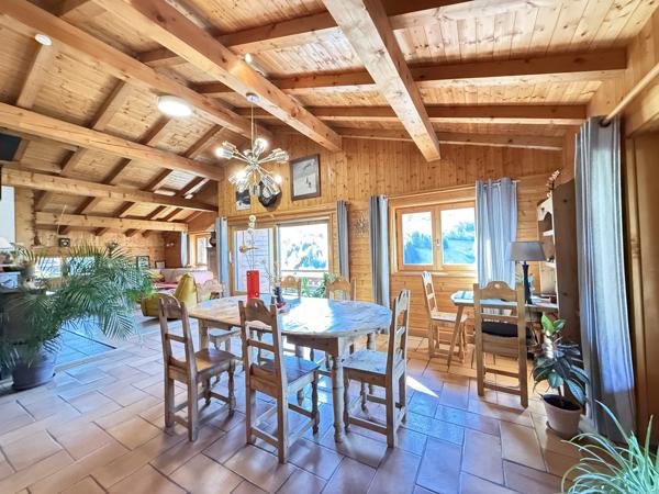 Megève (74120) CHALET TRADITIONNEL - AU VILLARD