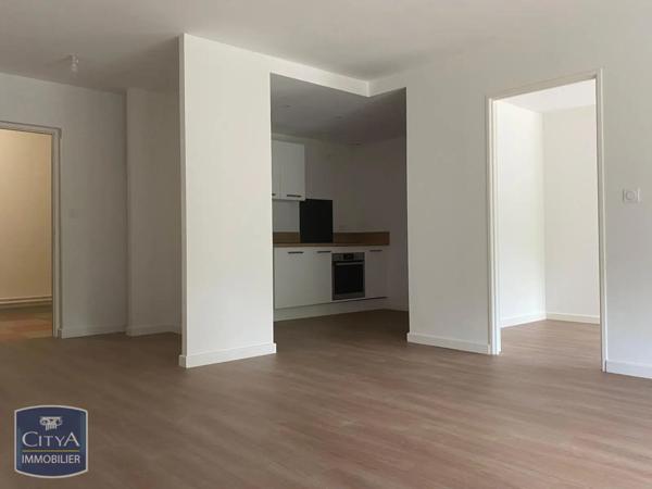 Appartement à louer 2 pièces 59.66m²